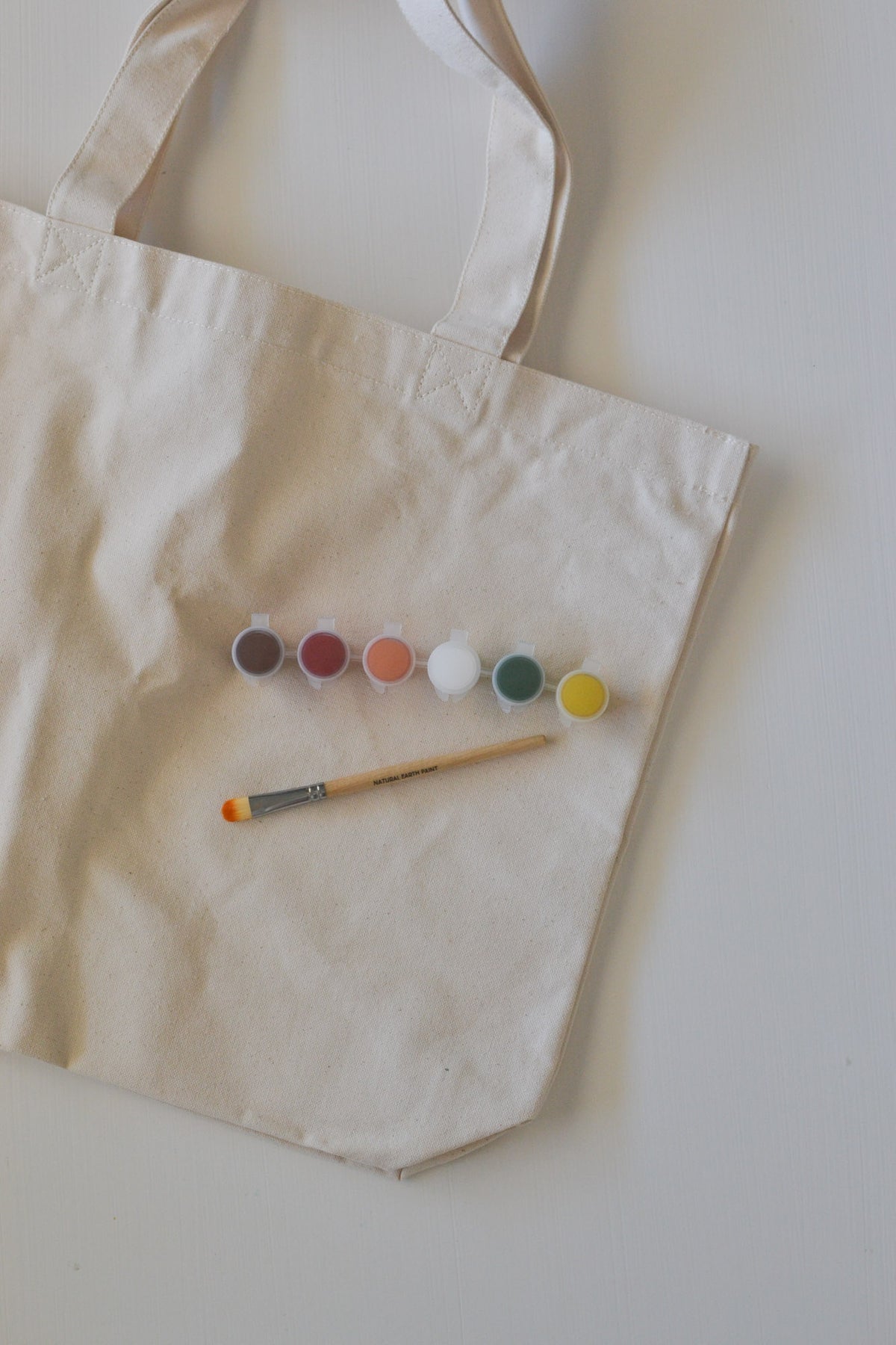 Canvas tote bag paint kit